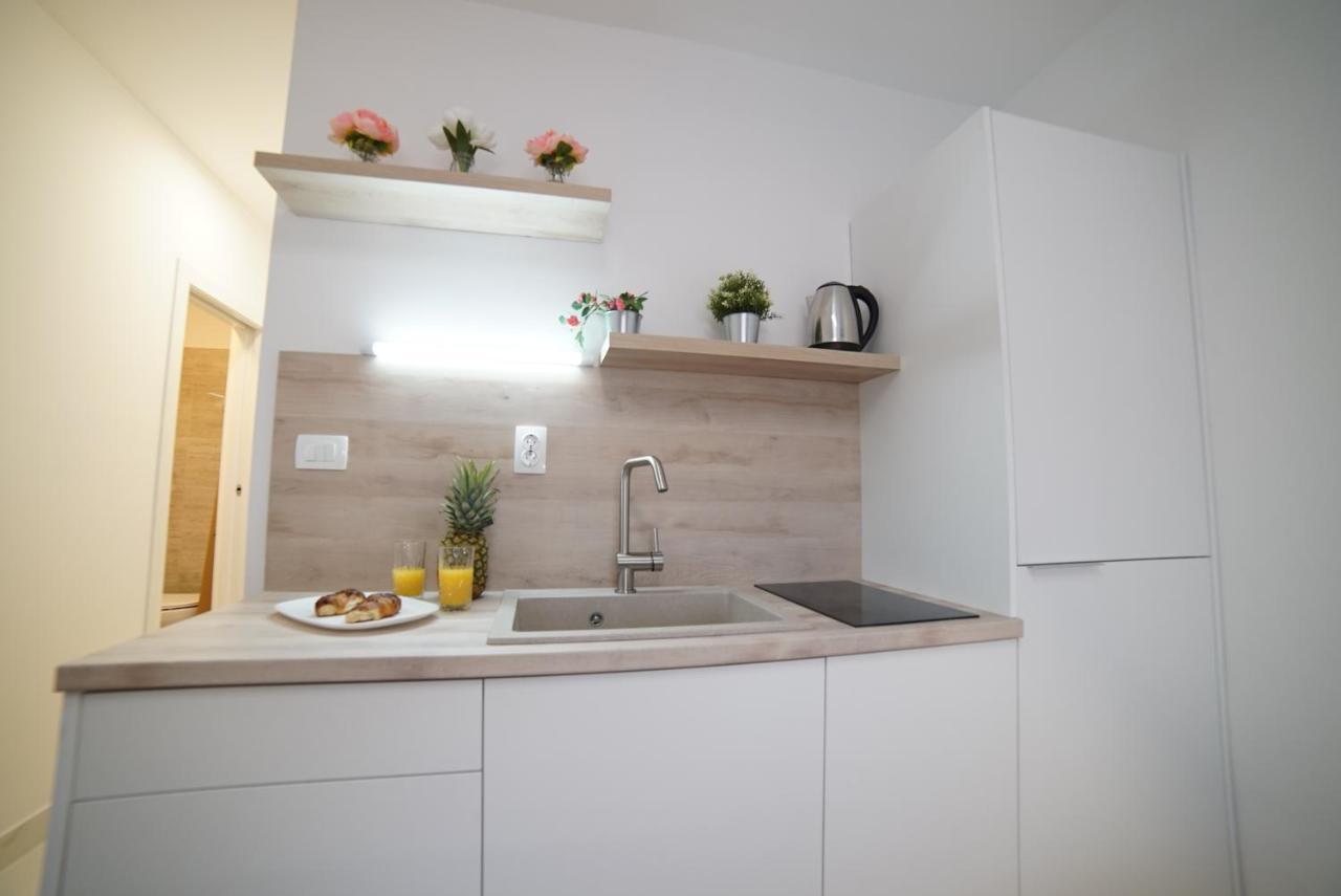 Simon'S Apartment 扎达尔 外观 照片